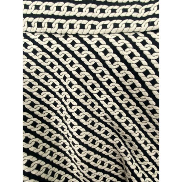 Patterned Circle Skirt - Picture 2 of 5